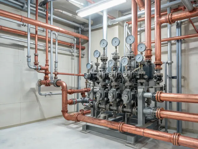 Commercial mechanical room water pressure station